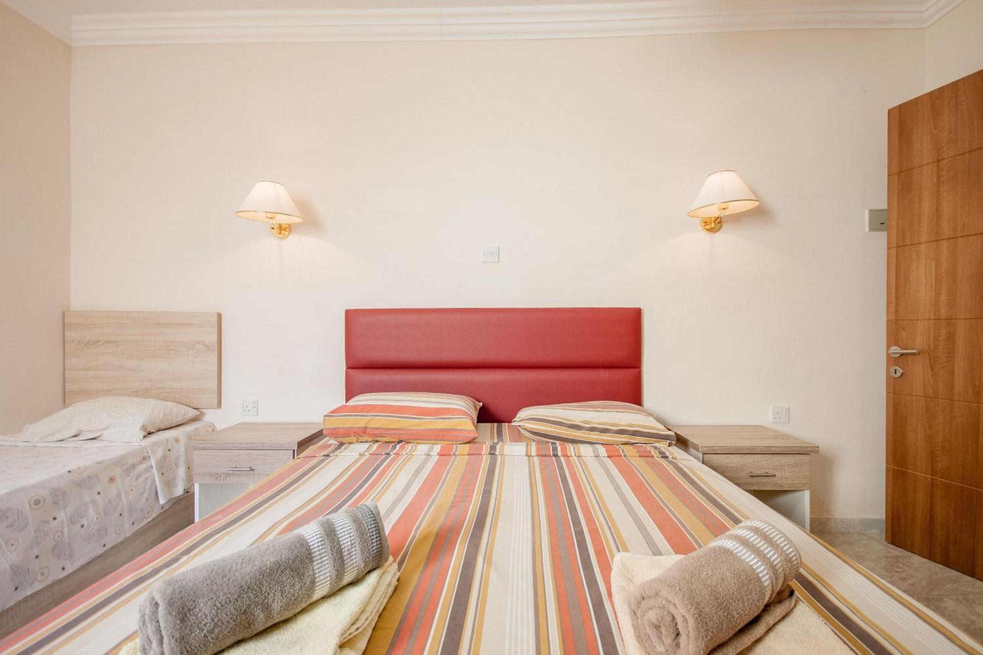 Pool & Sea Merill Apartments Mellieħa Kamer foto
